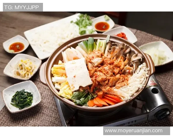 《探索各地特色小吃的美味之旅，品味传统与创意融合的独特风味》